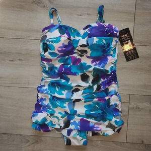 Shoreshapes Swimwear Women's Multicolor Floral swimdress Swimsuit  Size 8
